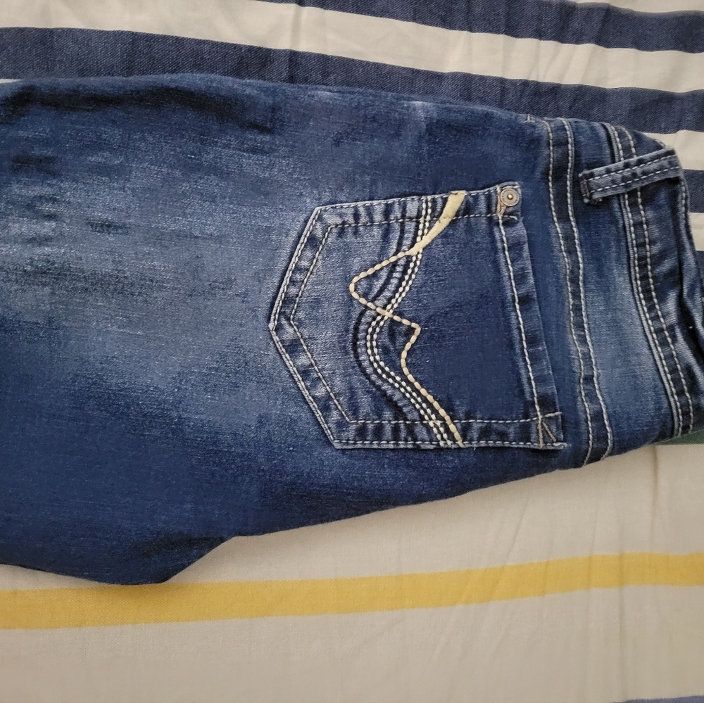 Wallflower flare jeans